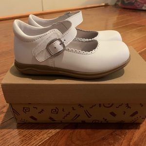 L’Amour white shoe- size 9